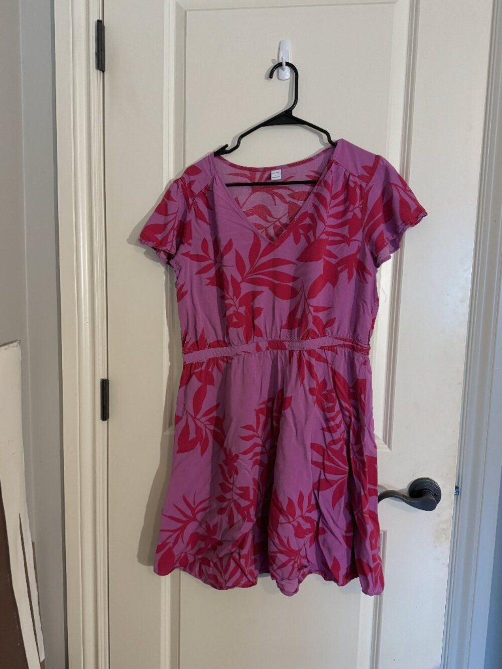 Old Navy Waist-Defined V-Neck Dress